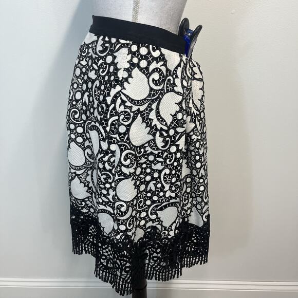 Ann Taylor Skirt sz 4 Black White Floral Lace Knee Full Wedding Cocktail Formal - Picture 6 of 8